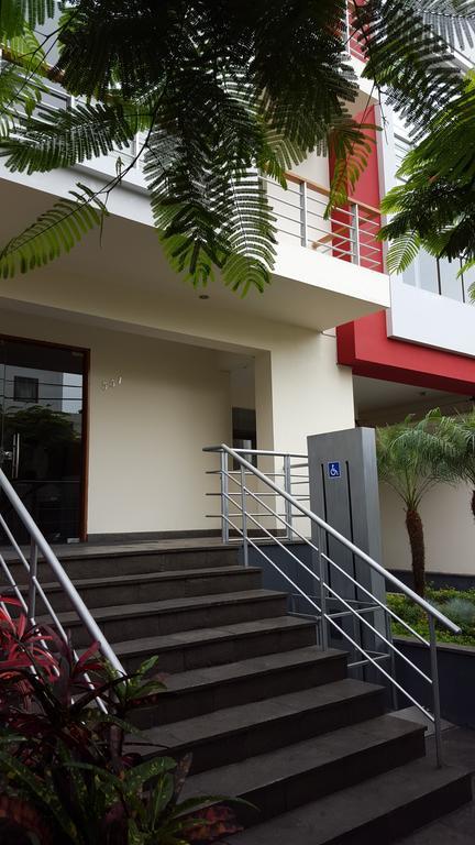 Miraflores Rentals Larcomar Lima Exterior foto